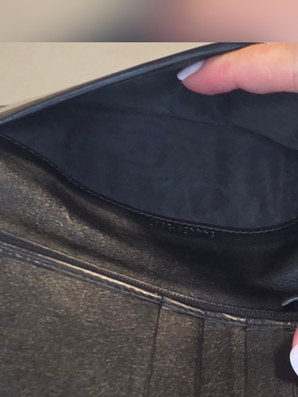 Gucci Guccissima Leather Bifold Wallet Black Zip Organizer Long Wallet - Picture 7 of 11